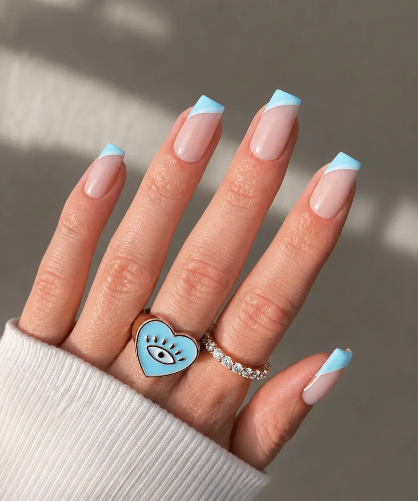 manicure-pedicure — lucrare realizată de Maria Rotaru